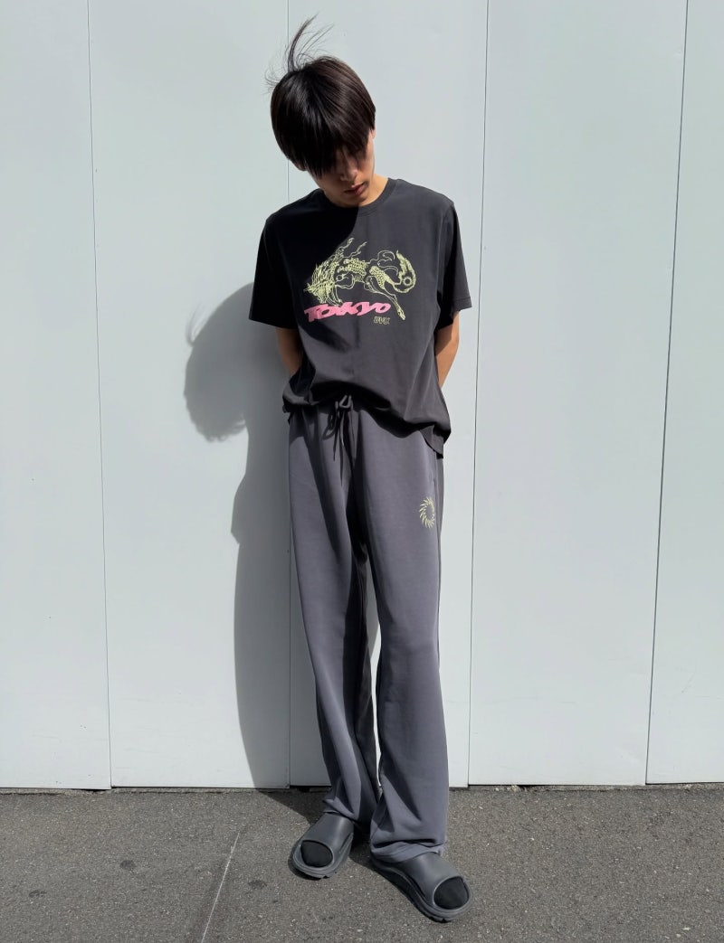 ⓆⒸ UVU 도쿄 26 티셔츠 UVU Tokyo 2026 T-Shirt 러닝 런닝 반팔 티