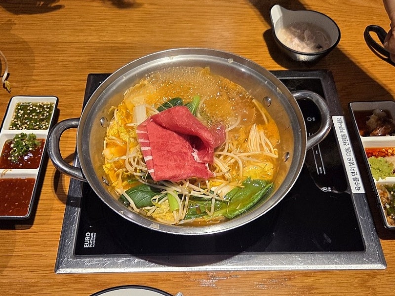 Rowoon Shabu Shabu at NC Department Store Busan University Branch, Geumjeong-gu, Busan | Ashley's Unlimited Shabu Shabu