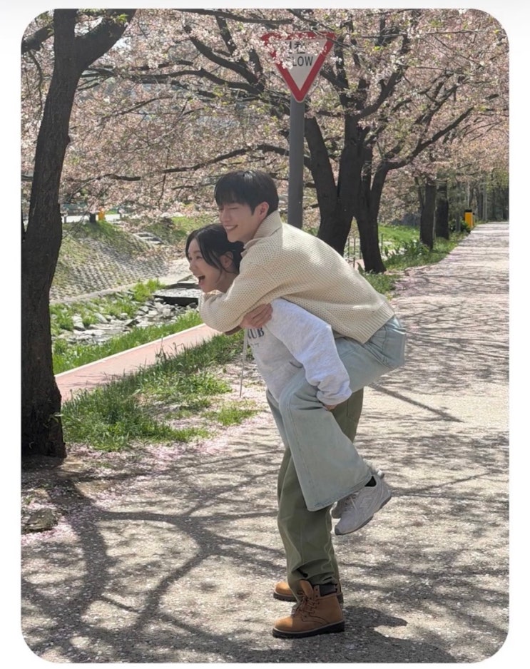 [속보]<b>서강준</b>  <b>안은진</b> 열애설????알고보니..