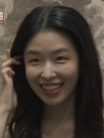 “사주 맹신하더니..” 18살 연상 연인에게 반한 배우의 엉뚱 열정 ....