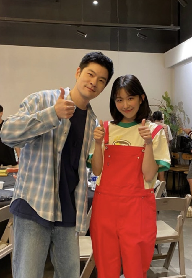 18살 차 장기하와 연애 중 윤가이 단발머리 변신… 파격 스타일 도전