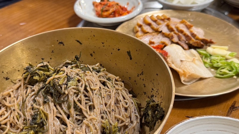 [양주 막국수 맛집] 용암리막국수 : QR코드 웨이팅 꿀팁과 부지깽이막국수 후기