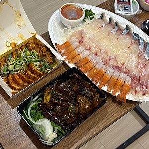 제주 동문시장 먹거리 추천! 과일택배부터 회포장, 야시장까지 알차게 즐긴 후기