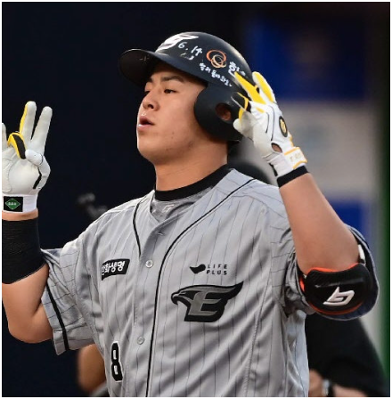 노시환 MLB 도전, 307억 계약하고도 미국 간다…한화가 열어둔 ‘파격 조항’의 의미