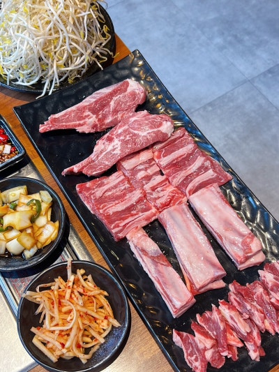 금천맛집ㅣ양고기 찐맛집 ㅣ모듬한판  [ 라복궁 가산본점 ]