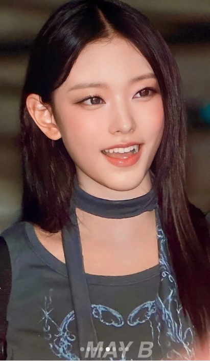 뉴진스 해린 치아 변화 왜 어색할까, 얼굴이 달라 보인 이유? 치과의사가 짚은 ‘송곳니 변화....