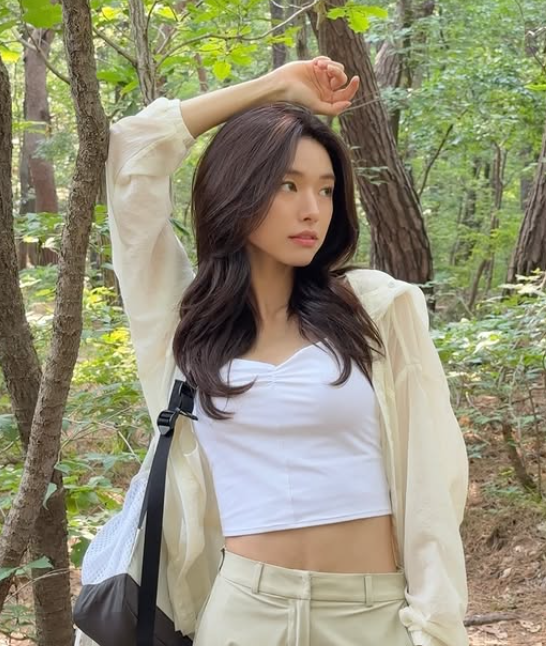 배우 하영
