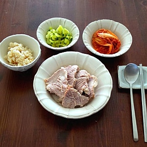 돼지고기수육삶는법 압력솥수육 삶는법 수육삶는시간 앞다리살수육 압력솥수육