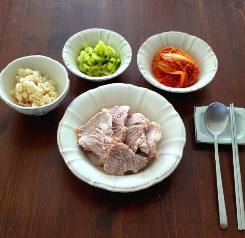 돼지고기수육삶는법 압력솥수육 삶는법 수육삶는시간 앞다리살수육 압력솥수육
