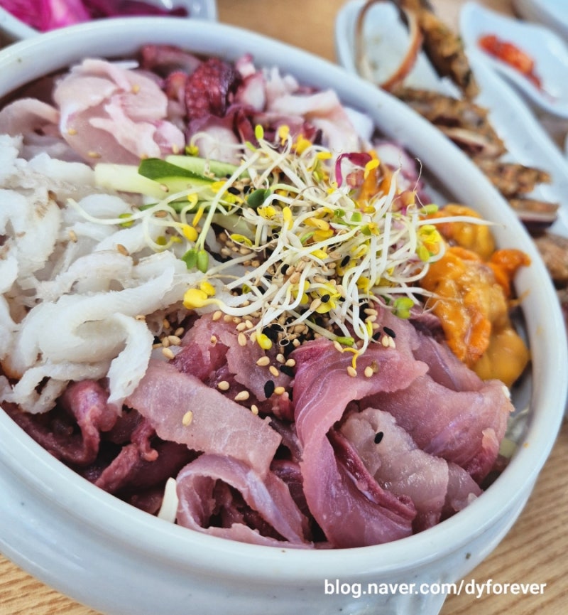 [속초 맛집] 속초해수욕장 필수 코스 '속초항아리물회' (주차, 포장, 메뉴, 꿀팁 총정리)