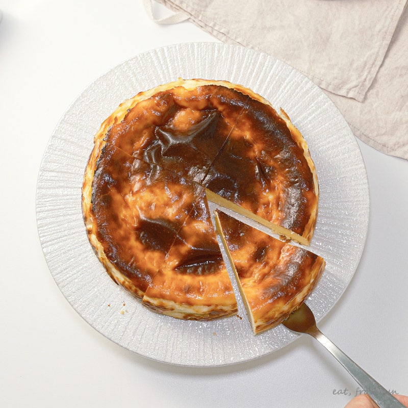 바스크치즈케이크 레시피 크림치즈케이크 만들기 초보 홈베이킹