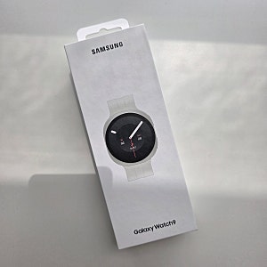 신상 스마트워치! 삼성 갤럭시 워치9 크림 40mm 개봉 스펙 첫인상 언박싱 사용 후기