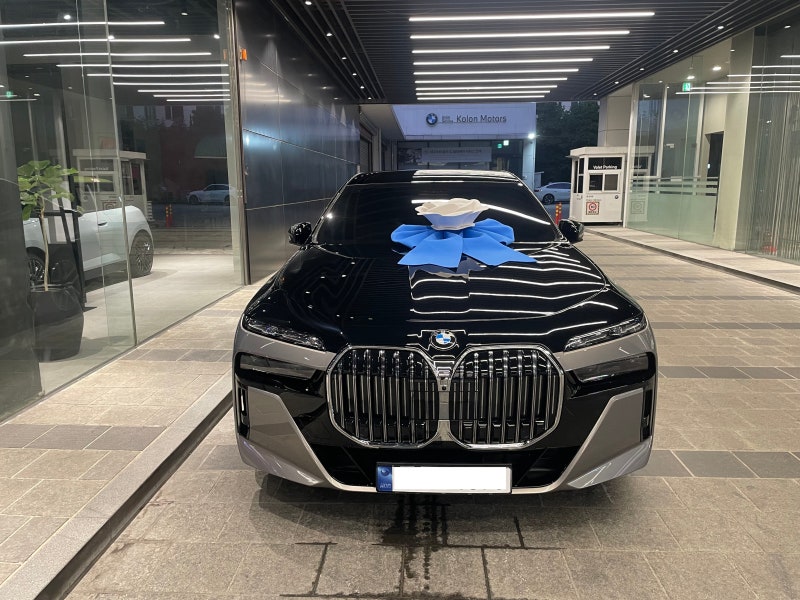 BMW 740i xDrive M Sport Limited Black_P2 투톤랩핑 후기｜옥사이드 그레이Ⅱ & 타르투포 메리노 시트의....