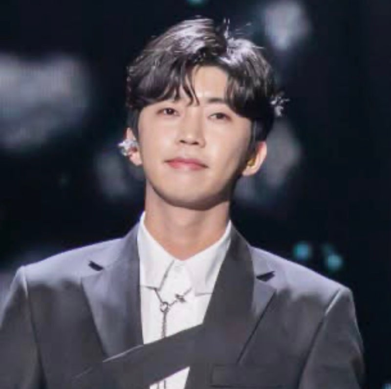 ‘무명 가수’에서 ‘스타디움 매진’으로…임영웅, 데뷔 10년의 기적