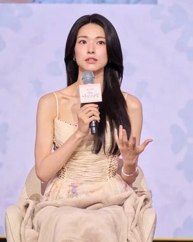 <b>하영 증조부</b> 친일 의혹 부인 속 숨겨진 가족사와 진심 어린 고백