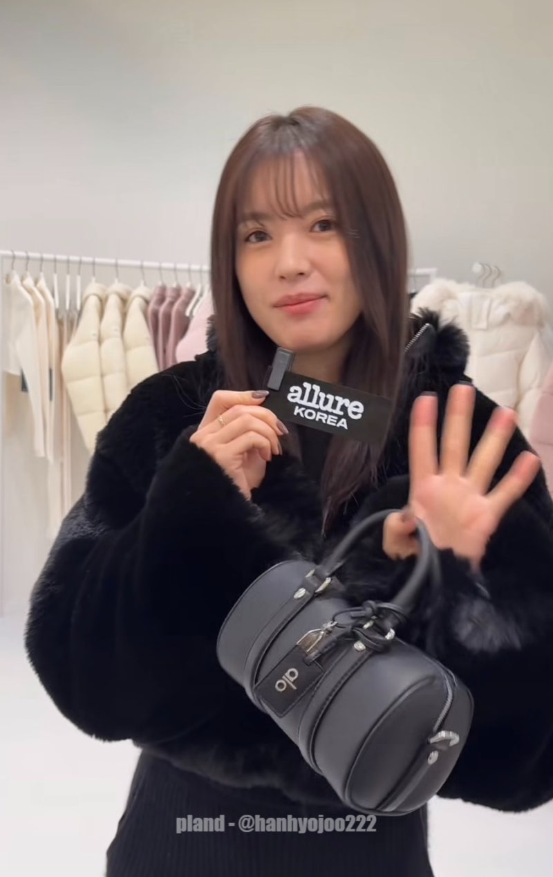 달라졌다는 이야기가 나온 최근 한효주 모습