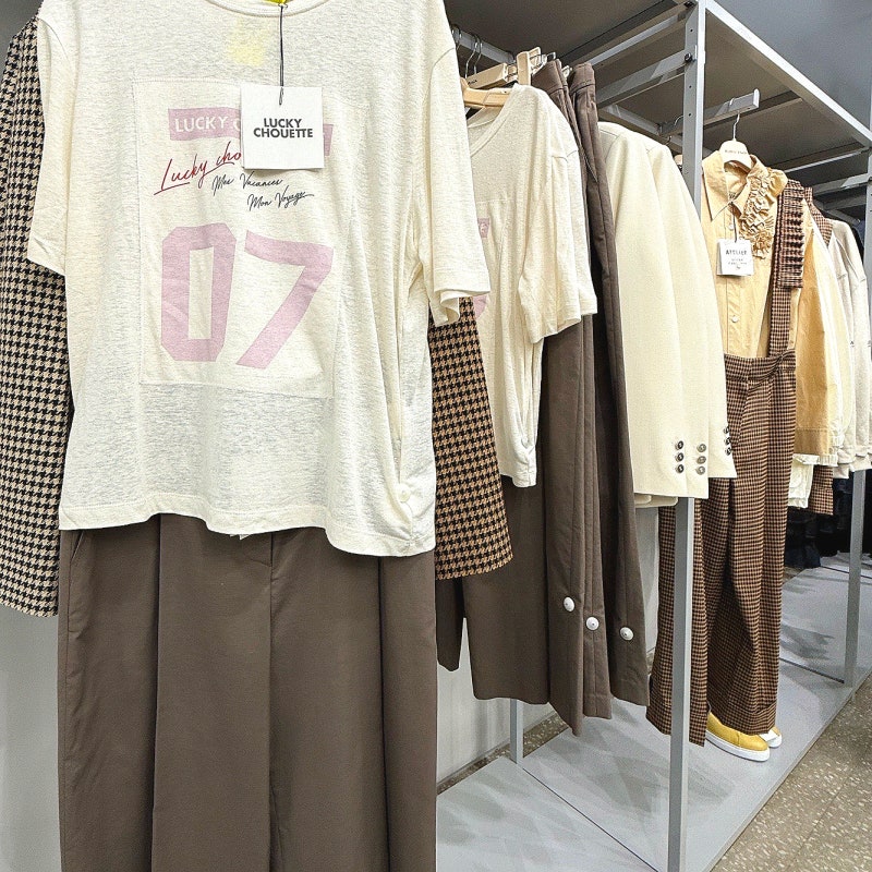 럭키슈에뜨 아울렛 코오롱세이브프라자 안양점 가을신상 구경! 자켓 코트 니트