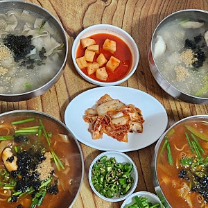 [강원도 태백 맛집 ] 동네한바퀴&6시내고향 출연 맛집 | 황지자유시장 칼국수 맛집 | 부산감자....