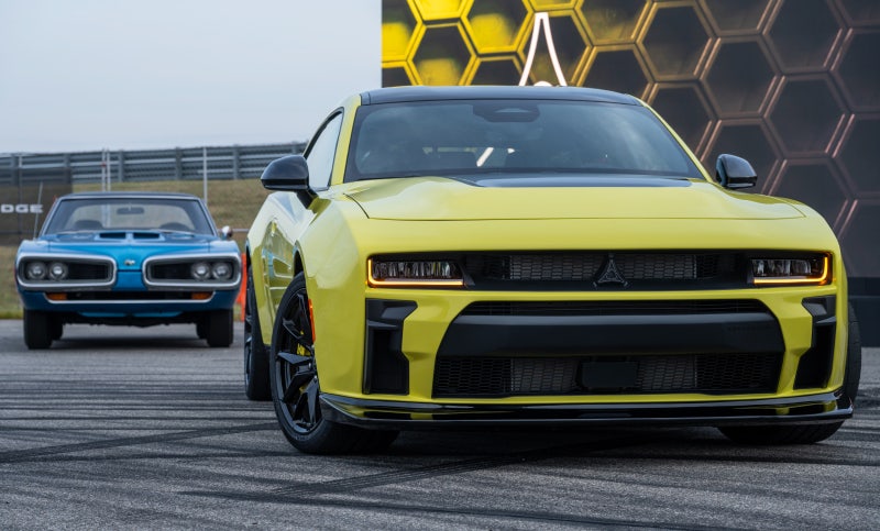 "V8 버렸는데 역대 최강" 600마력 닷지 차저 슈퍼비 공개
