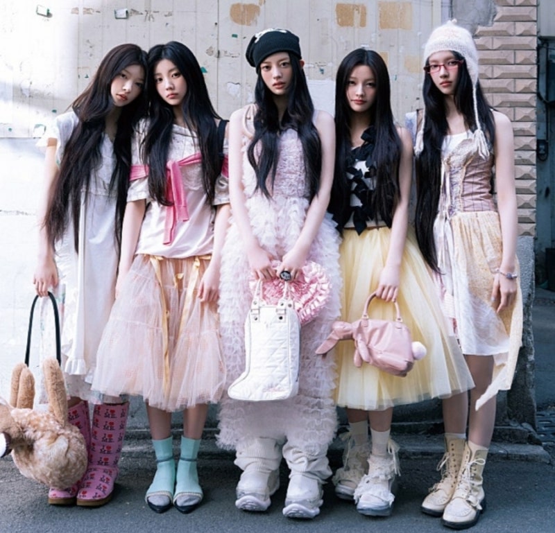 아일릿(ILLIT)의  "I Got Your Back (Feat. JISOO, MOMOKA of HANA)"노래 가사 해석/한글 발음