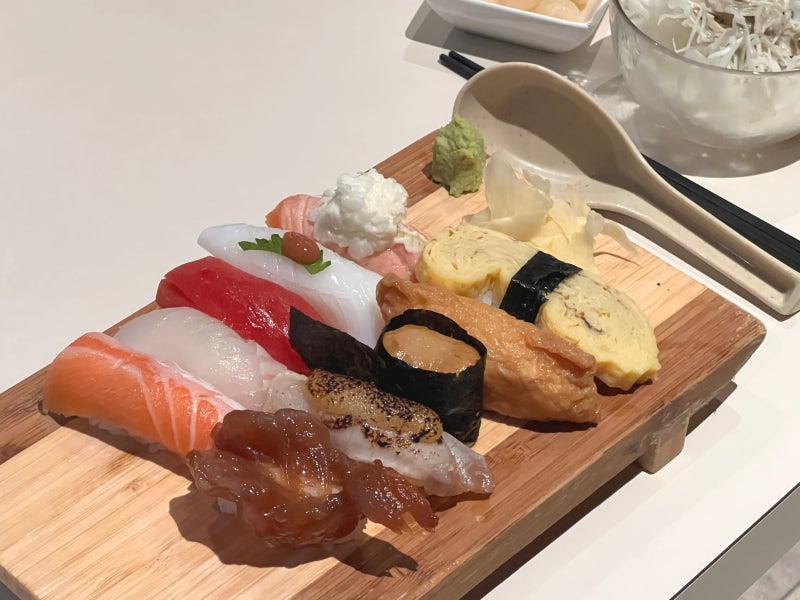 광화문역 세종문화회관 경복궁 교보문고 디타워 근처 초밥이 맛있는 점심 밥집 맛집 일식당 ....