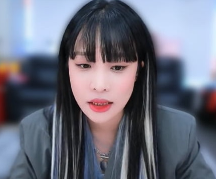 랄랄 파리 에펠탑 앞 프러포즈 받았다? 11살 연상 남편 누구? 프로필 나이 학력 고향 프로포즈....