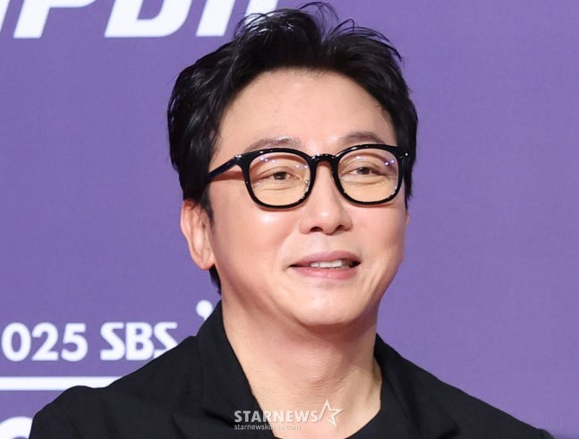 Tak Jae-hoon's Stock Down 37%, Gloomy 60th Birthday, and News of Variety Show Cancellation on His Last 59th Birthday on 'My Little Old Boy'
