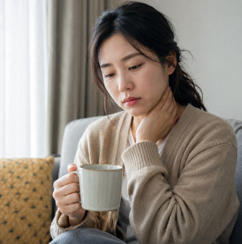 피곤하고 춥고 살까지 찌는데 갑상선 수치 TSH는 정상, “이럴 수도” 있는 걸까요?