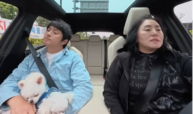 「ギアン84のお母さんの車が1億ウォン？」私は一人で暮らすで一瞬映った犬の幼稚園の送迎車がBMW X3だなんて...