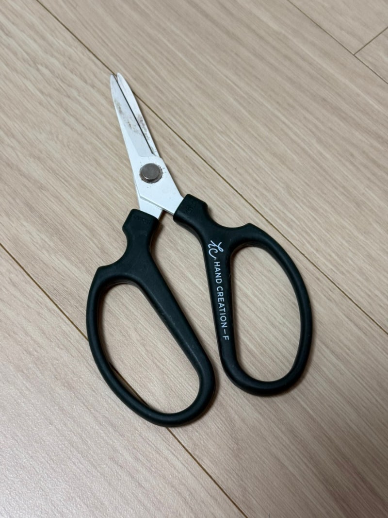 화훼장식기능사 실기 준비물 꽃가위 전정가위