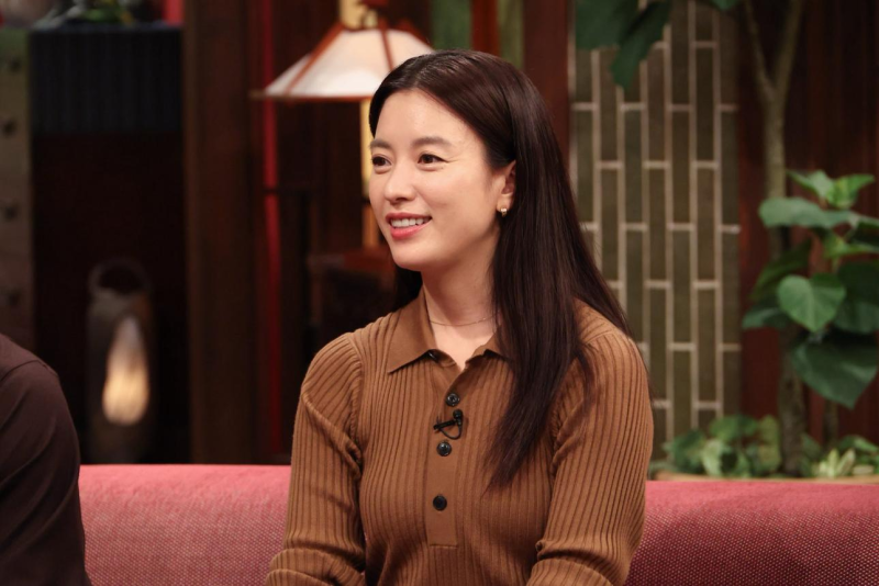 독학으로 이 정도라고? 바쁜 촬영 중에도 포기하지 않았다, 한효주 외국어 공부법