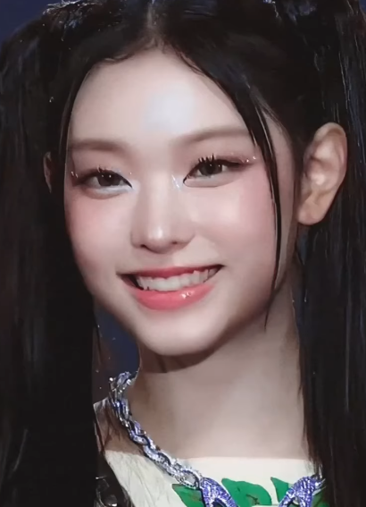 뉴진스 해린 프로필 나이 직업 고향 학력 총정리, 라미네이트 치아 변화 근황 화제