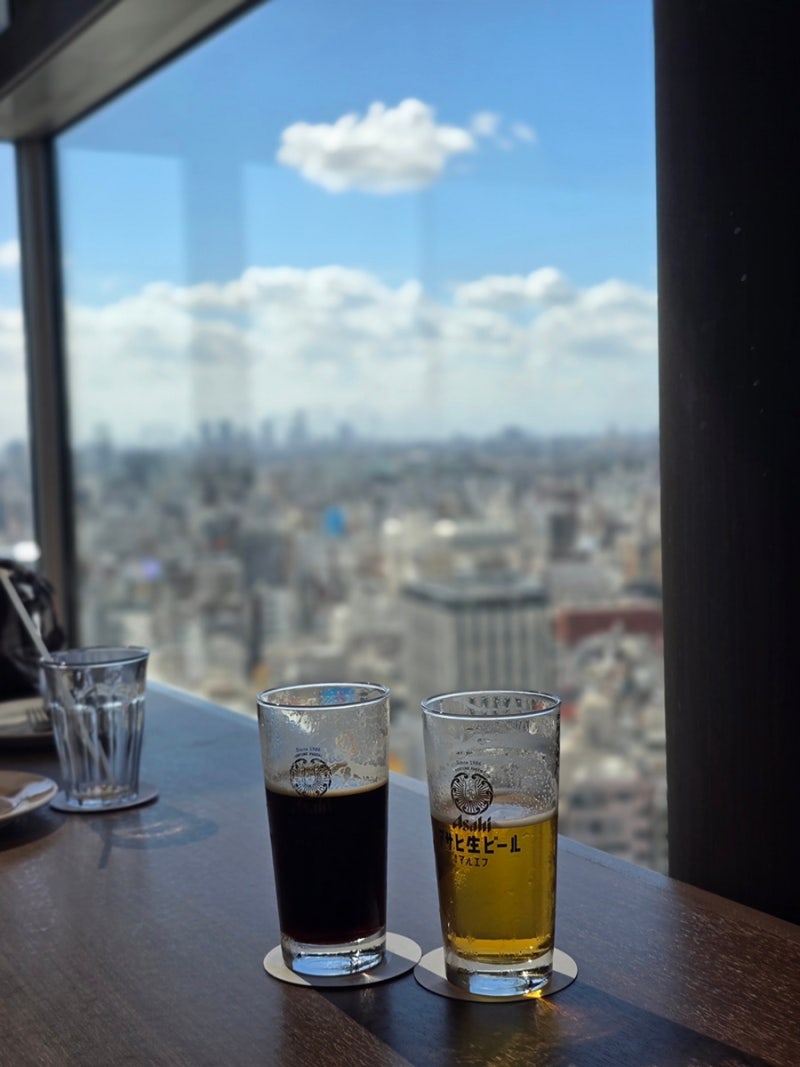 아사히 본사에서 마시는 아사히 슈퍼 드라이 맥주 (탁 트인 도쿄 시내 뷰) - Asahi Skyroom