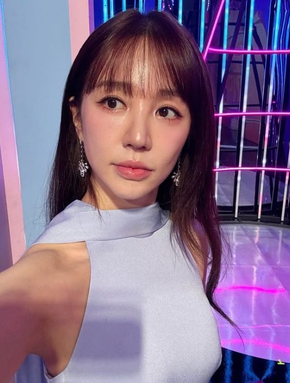 “47kg 윤은혜가 또 공개했다?” 살 안 빠지는 정체기 탈출 식단… 컬리 다이어트 추천템 TOP5