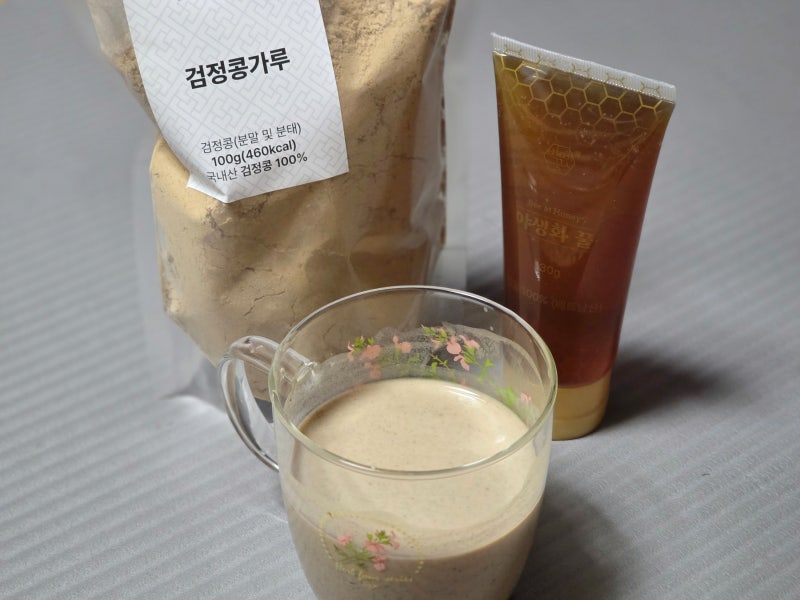 아침식사대용 선식 볶은 검은콩 효능 국산 서리태 가루 분말 까멍펄콩 콩채움