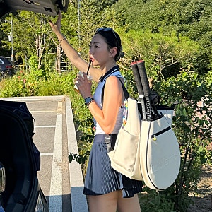 여자 테니스룩 | 룰루레몬 테니스가방, 룰루레몬 테니스스커트, 아디다스 테니스 크롭 탱크....