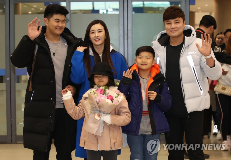 추신수 프로필 연봉 1억3000만 달러 MLB 기록부터 가족 은퇴 근황까지 총망라