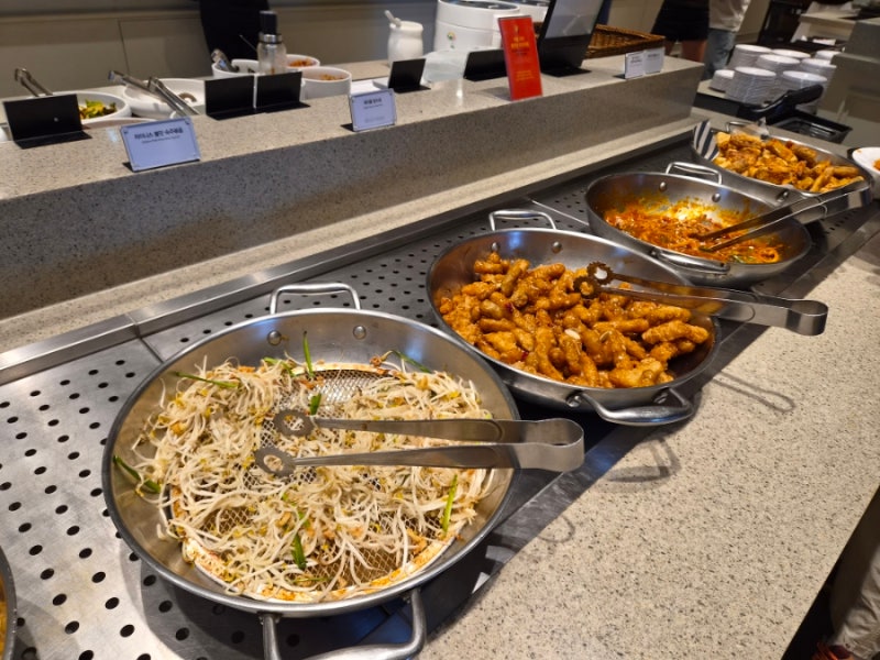 기장 오시리아 맛집 '애슐리퀸즈 롯데아울렛 동부산점' | 8월 평일런치 메뉴 디저트 후기