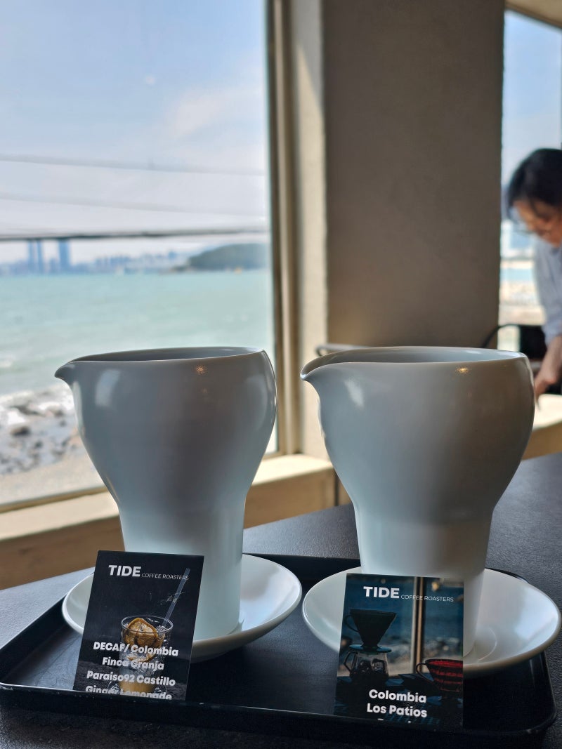 釜山尾浦咖啡廳Tide：位於商業大樓二樓的海景手沖咖啡廳