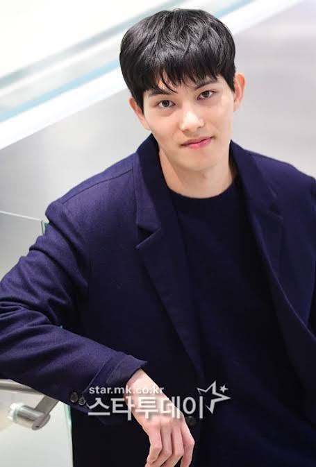 이종현 프로필 관심 집중, 씨엔블루 출신 그가 8년 만에 전한 소식