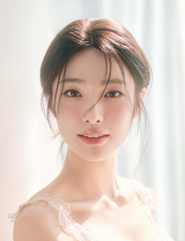 배우 하영 프로필 총정리 (나이, 키, 인스타, 작품활동, 집안, 드라마 이런 엿같은 사랑)