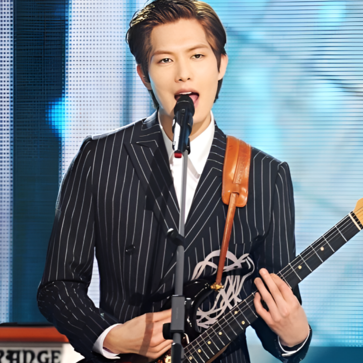 <b>씨엔블루 이종현</b> 인스타로 8년 만 근황 전한 이유와 <b>이혼</b>? (나이 프....
