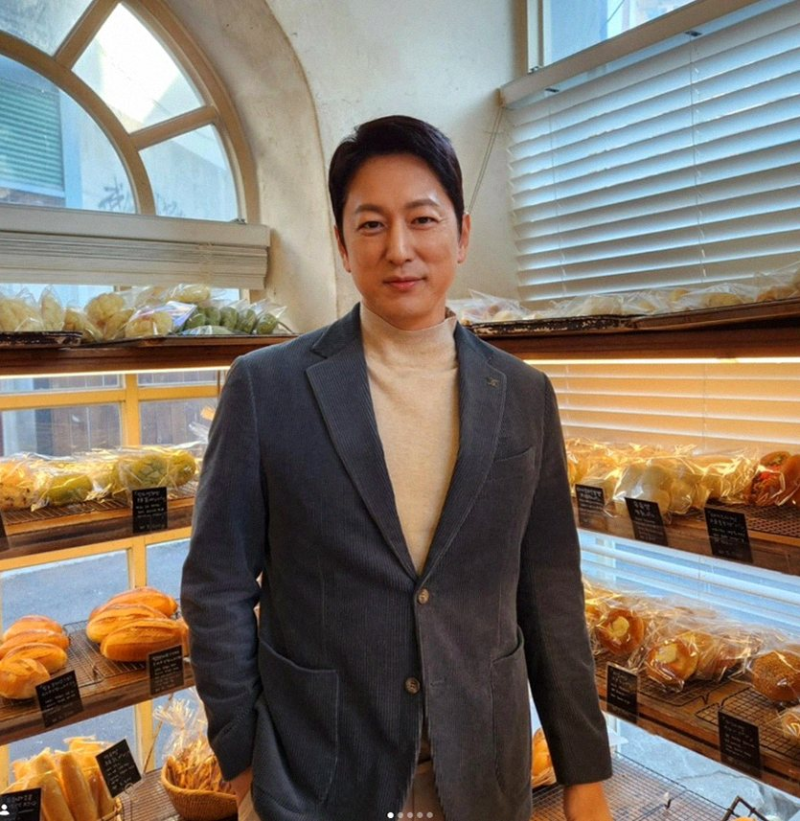 한석준 아나운서 이혼 아픔 딛고 12살 연하 아내와 재혼한 딸바보 근황