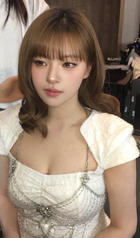 "결국 JYP 떠난다"... 트와이스 정연, 11년 만에 소속사 바꾼 진짜 이유