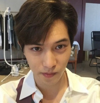 씨엔블루 이종현, 8년 만에 나타났다…“지금은 평범한 회사원” 뜻밖의 근황