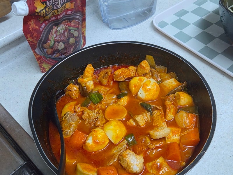 쉽게 만든 매운갈비찜레시피 솔직리뷰 브라더 매운갈비찜 소스 활용