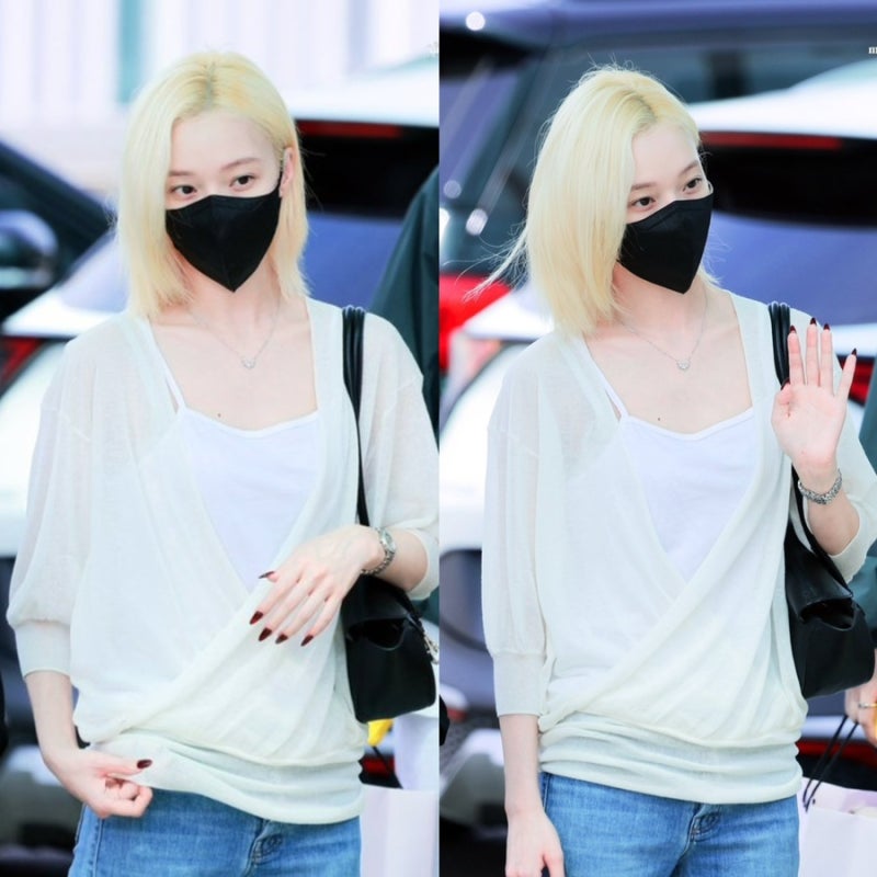 aespa Winter's Simple Yet Pretty Wrap Sheer Knit Airport Fashion Outfit Info