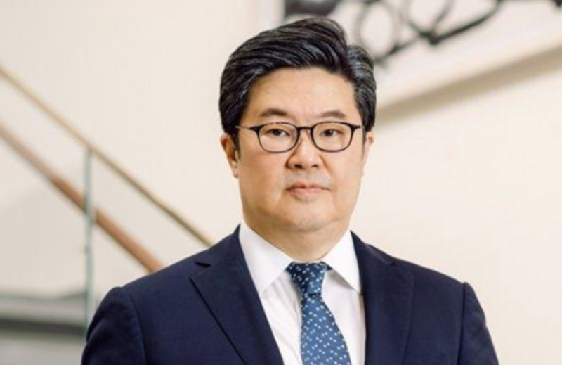 MBK 파트너스 김병주 회장, 부자 사주?