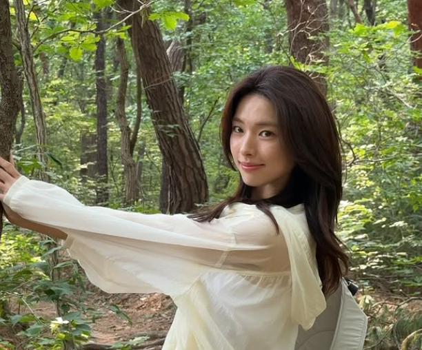 '이런 엿 같은 사랑' <b>하영</b>, 자랑스럽다던 의사집안이 광복절 앞두고 ....