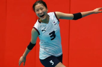 대한민국 <b>여자배구</b>의 거대한 미래, ‘리틀 김연경’ 손서연의 독주....